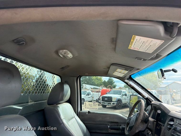 image for item DV2064 2015 Ford F550 utility / service truck