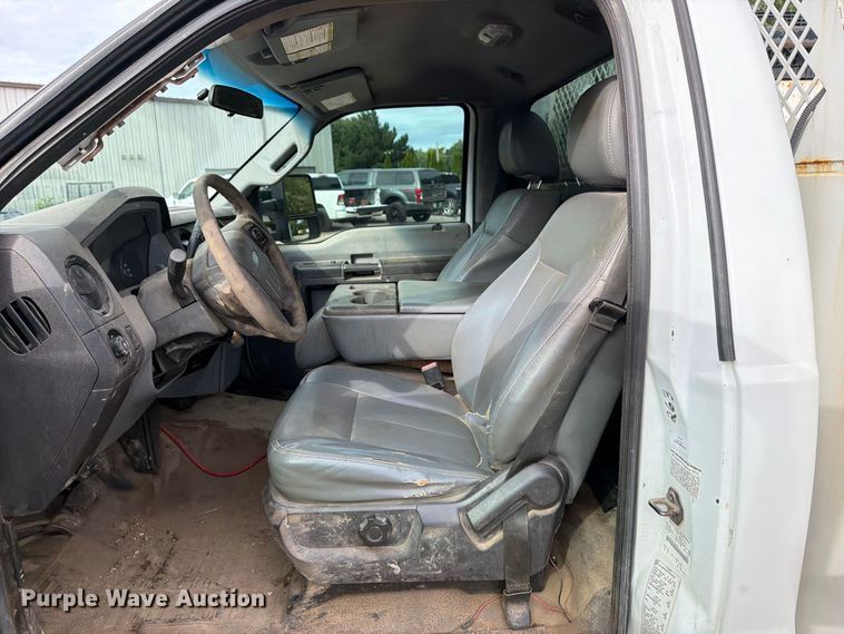 image for item DV2064 2015 Ford F550 utility / service truck