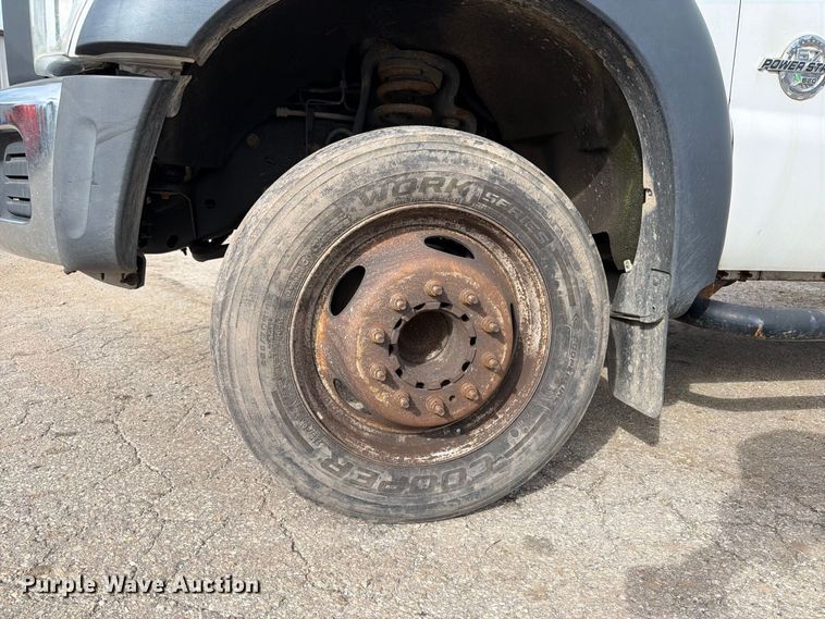 image for item DV2064 2015 Ford F550 utility / service truck