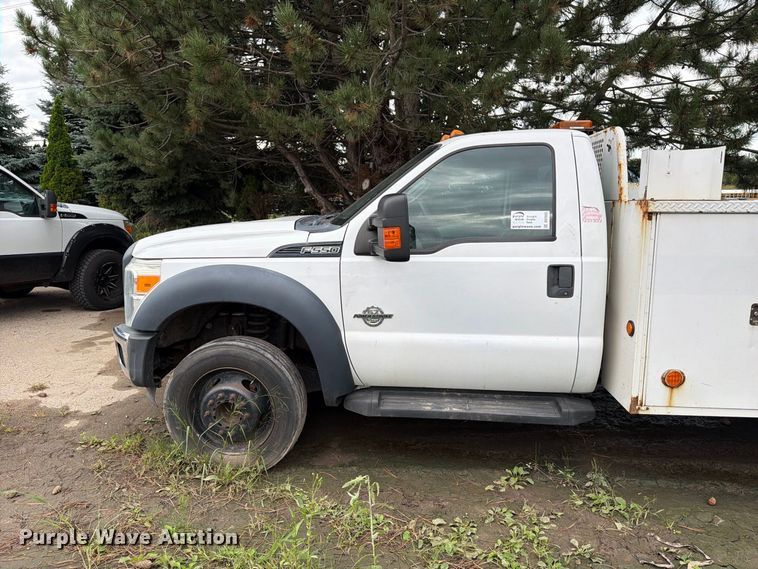 image for item DV2065 2015 Ford F550 utility / service truck