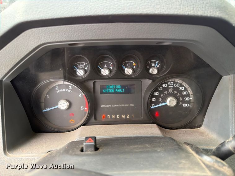 image for item DV2065 2015 Ford F550 utility / service truck