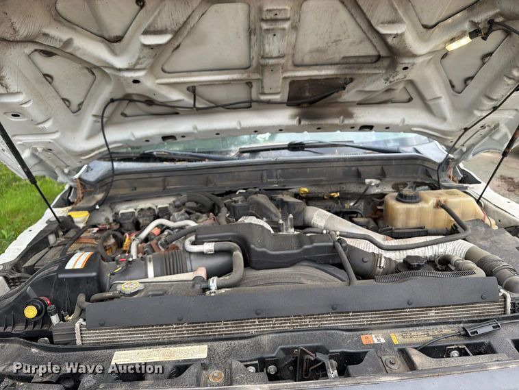 image for item DV2065 2015 Ford F550 utility / service truck