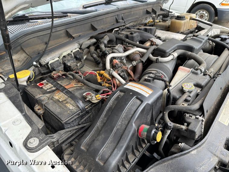 image for item DV2065 2015 Ford F550 utility / service truck
