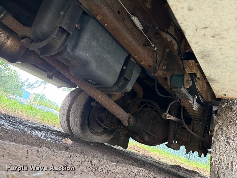 image for item DV2065 2015 Ford F550 utility / service truck