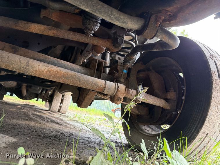 image for item DV2065 2015 Ford F550 utility / service truck