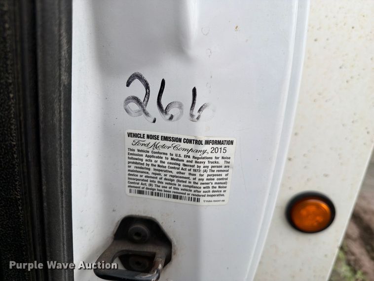 image for item DV2065 2015 Ford F550 utility / service truck