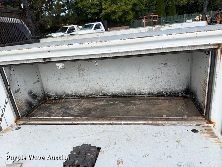 image for item DV2066 2012 Dodge Ram 2500 utility bed pickup truck