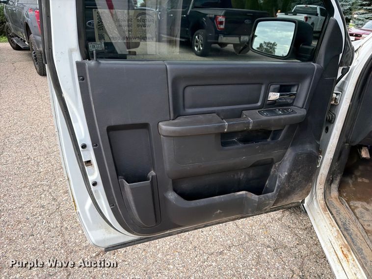 image for item DV2066 2012 Dodge Ram 2500 utility bed pickup truck