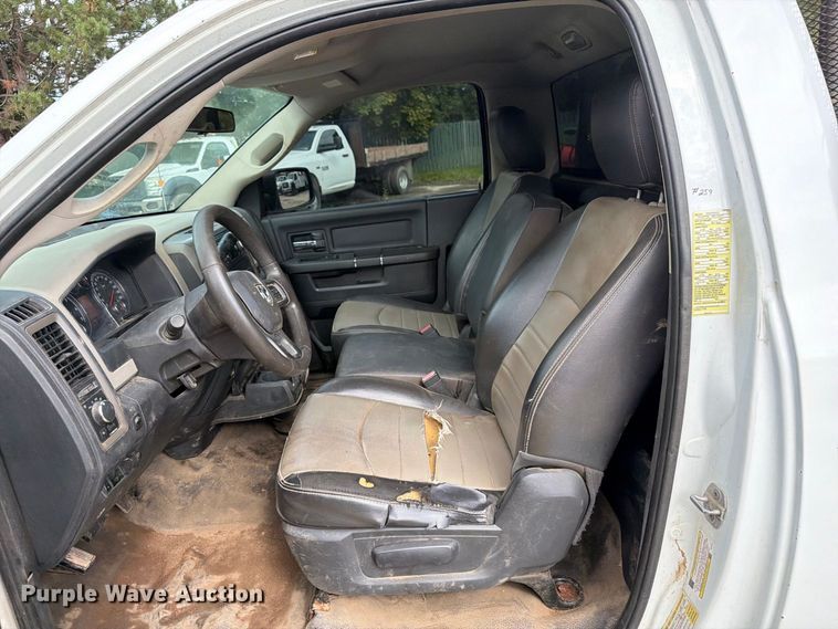 image for item DV2066 2012 Dodge Ram 2500 utility bed pickup truck