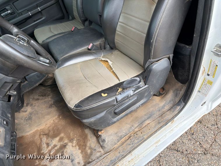 image for item DV2066 2012 Dodge Ram 2500 utility bed pickup truck