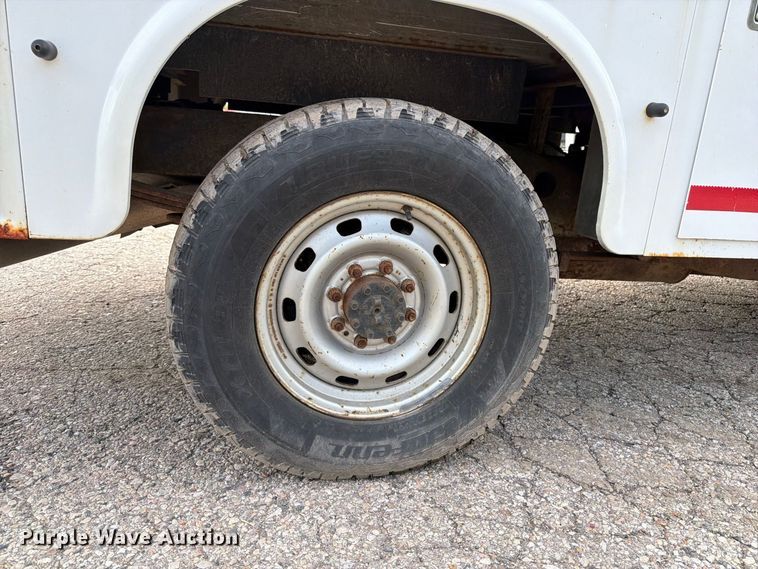 image for item DV2066 2012 Dodge Ram 2500 utility bed pickup truck