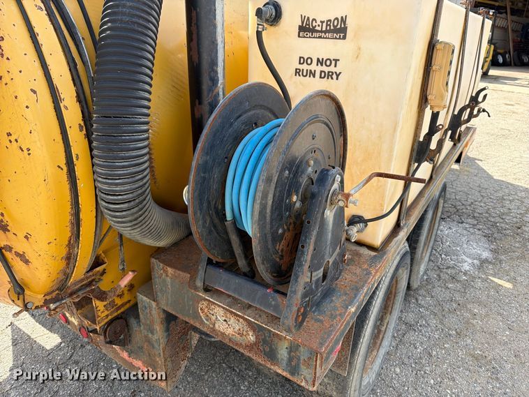 image for item DV2068 Vac-Tron LP 855 SDT-H vacuum excavator