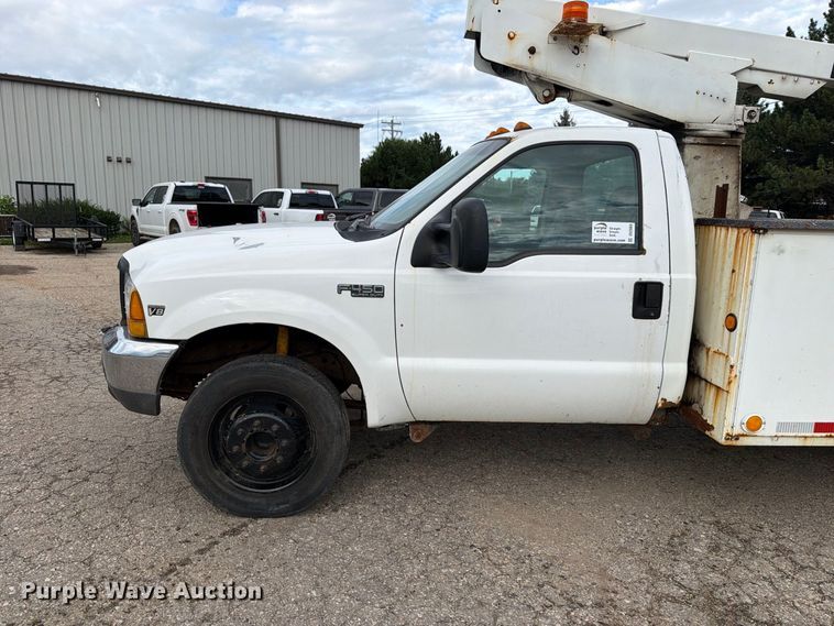 image for item DV2069 1999 Ford F-450 bucket truck
