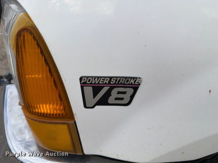 image for item DV2069 1999 Ford F-450 bucket truck