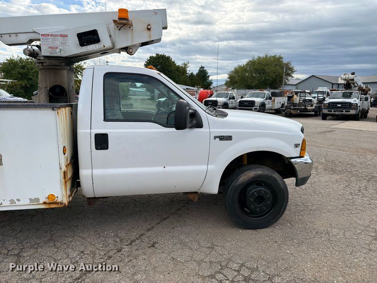 image for item DV2069 1999 Ford F-450 bucket truck