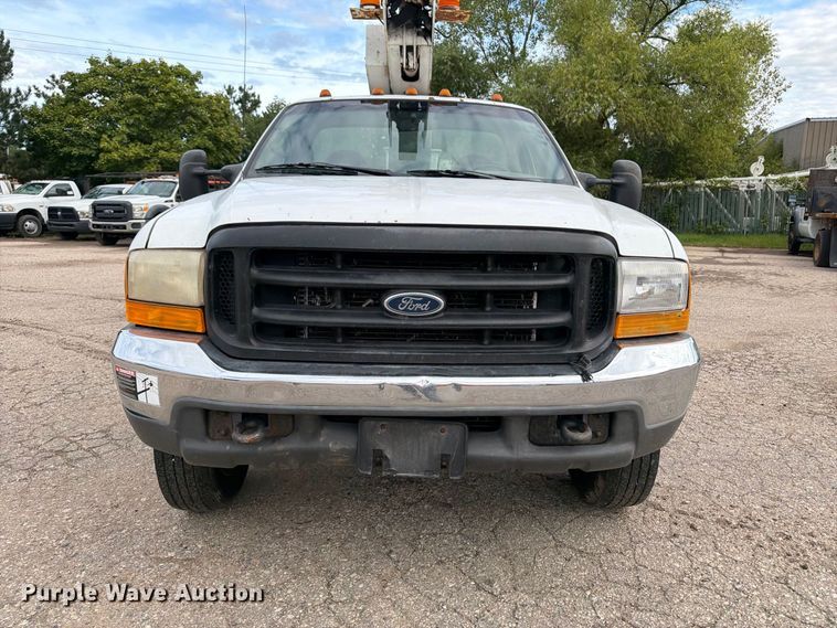 image for item DV2069 1999 Ford F-450 bucket truck