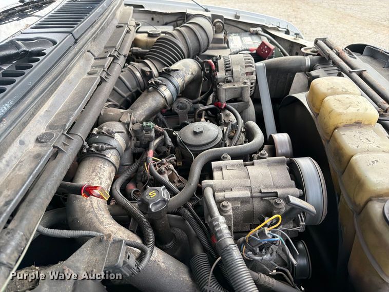 image for item DV2069 1999 Ford F-450 bucket truck