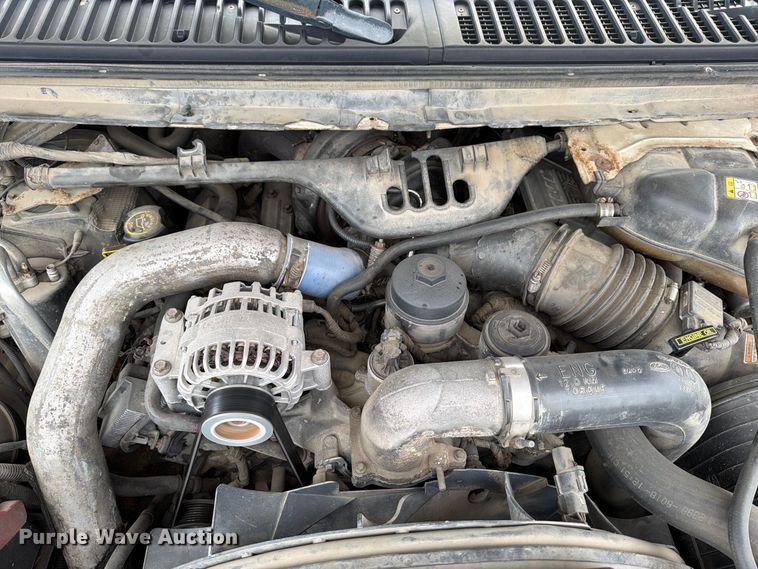image for item DV2070 2005 Ford F350 Super Duty flatbed pickup truck