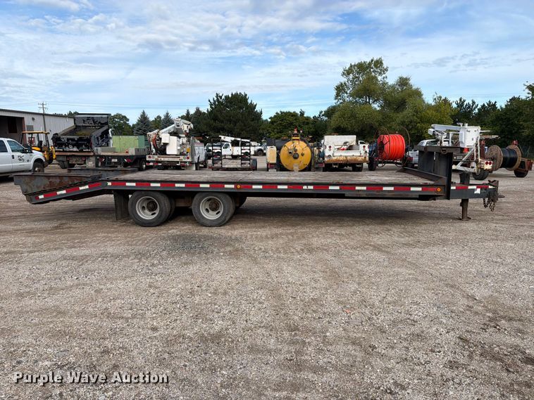 image for item DV2071 2003 Felling equipment trailer