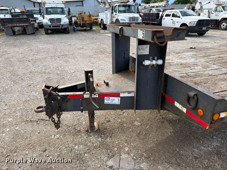 image for item DV2071 2003 Felling equipment trailer