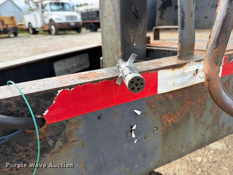 image for item DV2071 2003 Felling equipment trailer