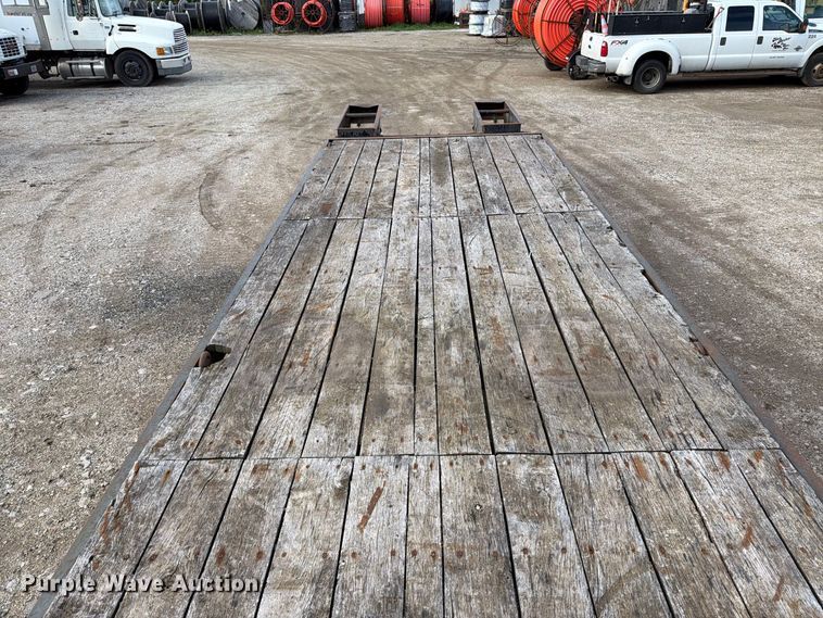 image for item DV2071 2003 Felling equipment trailer