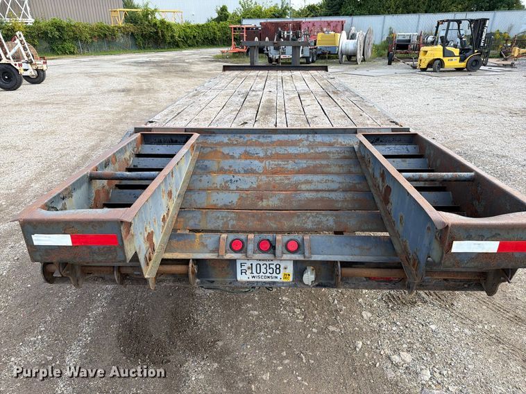 image for item DV2071 2003 Felling equipment trailer