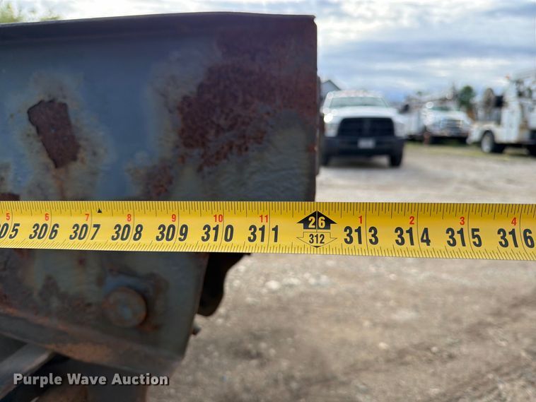 image for item DV2071 2003 Felling equipment trailer