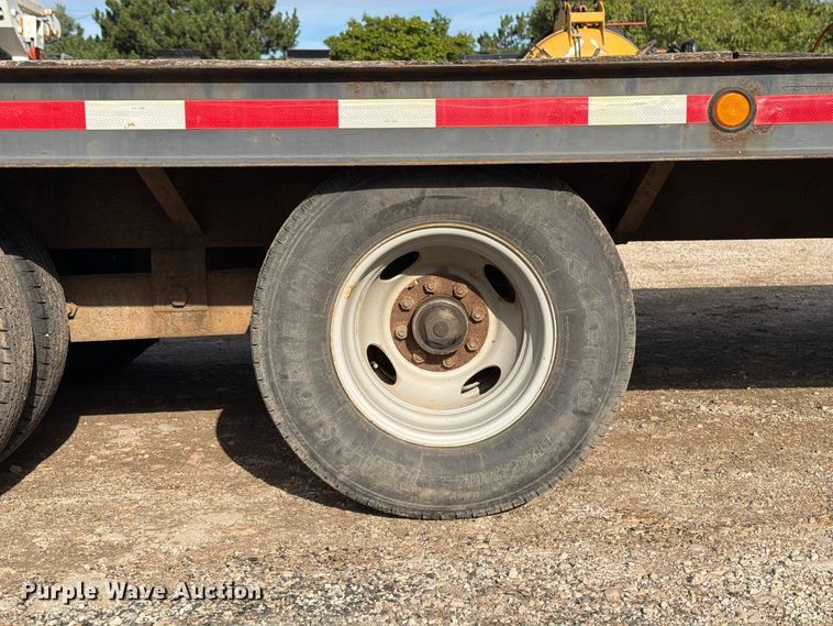 image for item DV2071 2003 Felling equipment trailer