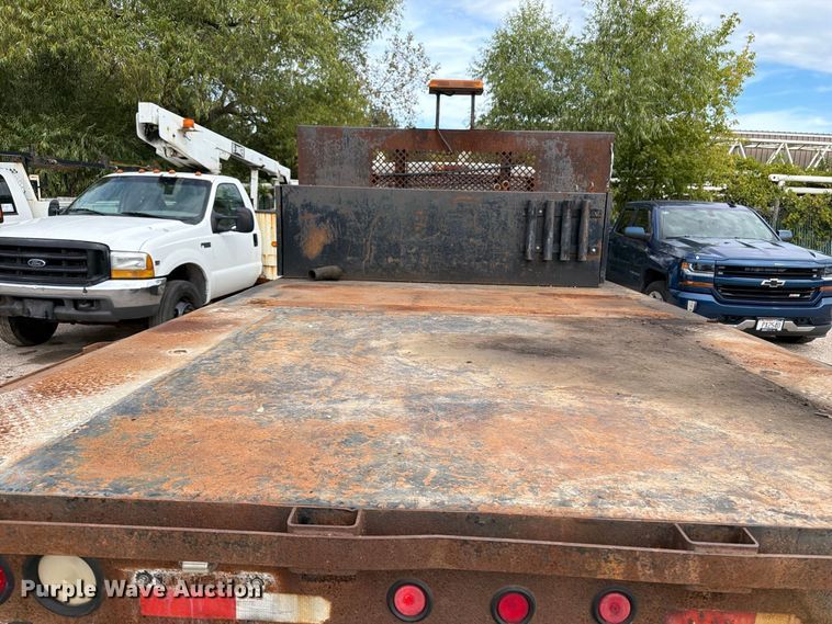 image for item DV2074 2011 Ford F450 dump flatbed truck