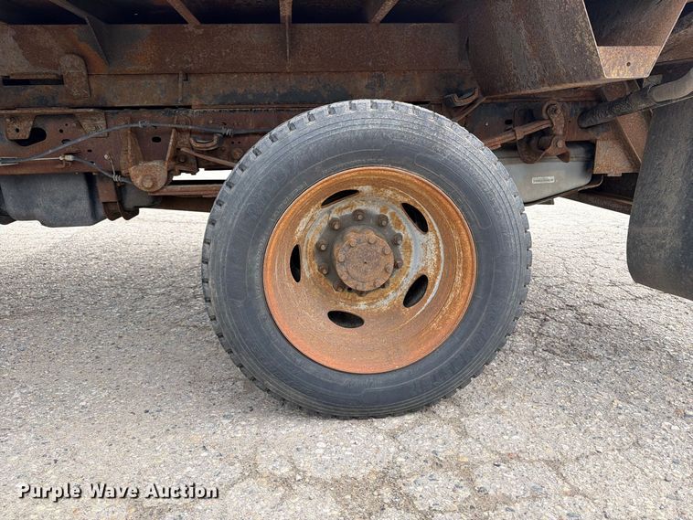 image for item DV2074 2011 Ford F450 dump flatbed truck