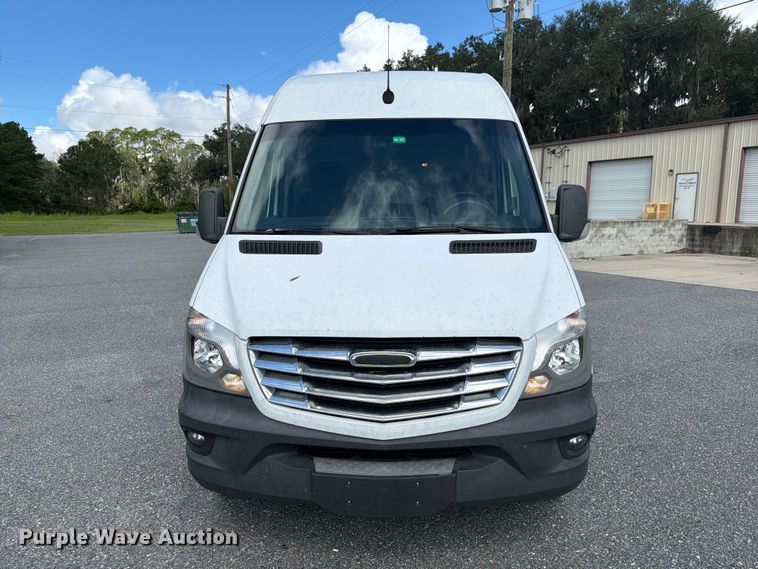 image for item DV7315 2018 Freightliner Sprinter 2500 van