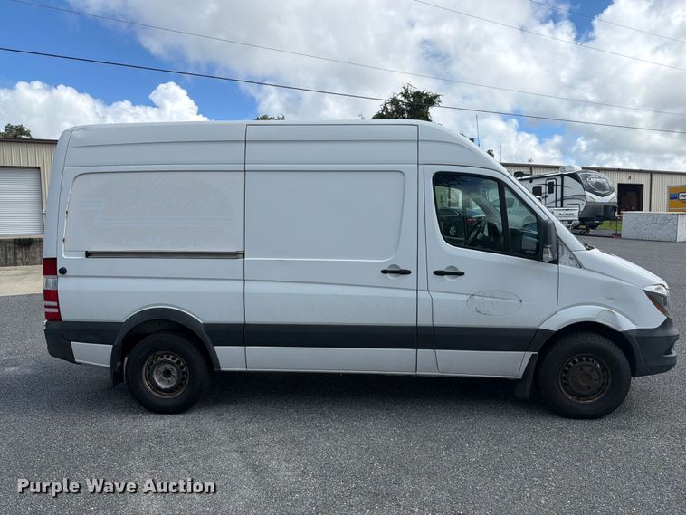 image for item DV7315 2018 Freightliner Sprinter 2500 van