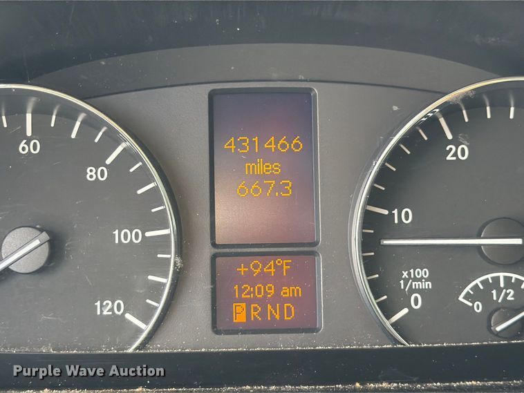 image for item DV7315 2018 Freightliner Sprinter 2500 van