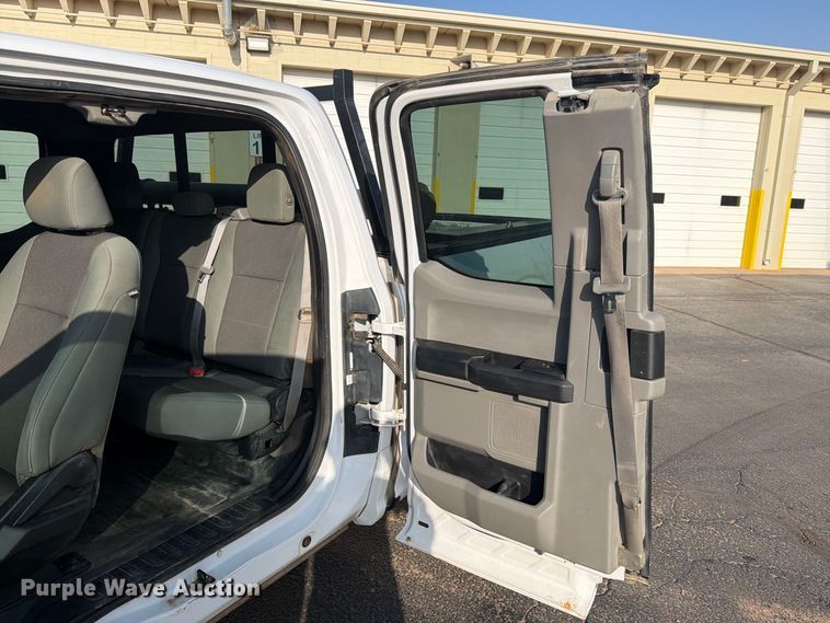 image for item DV8607 2018 Ford F150 Ext. Cab pickup truck