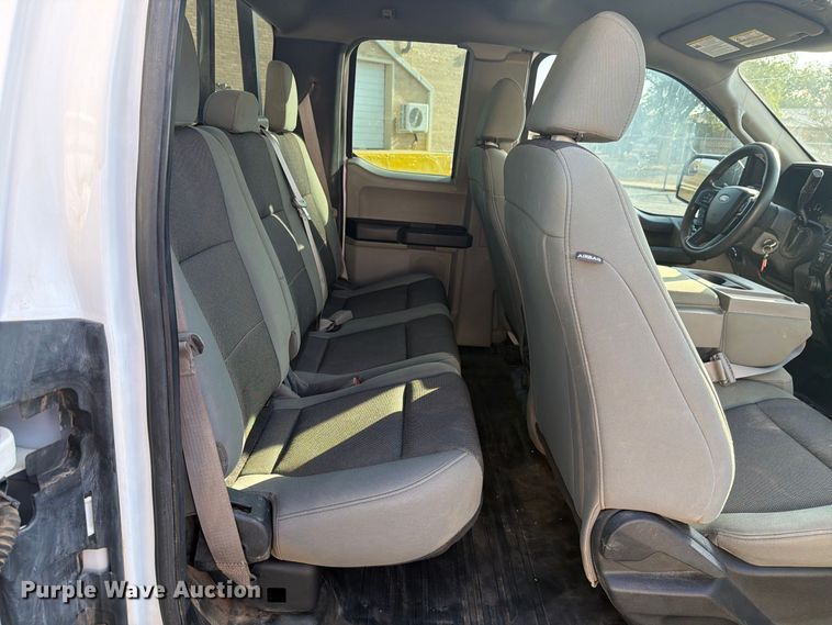 image for item DV8607 2018 Ford F150 Ext. Cab pickup truck