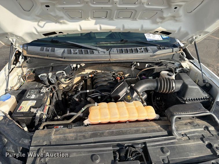 image for item DV8607 2018 Ford F150 Ext. Cab pickup truck