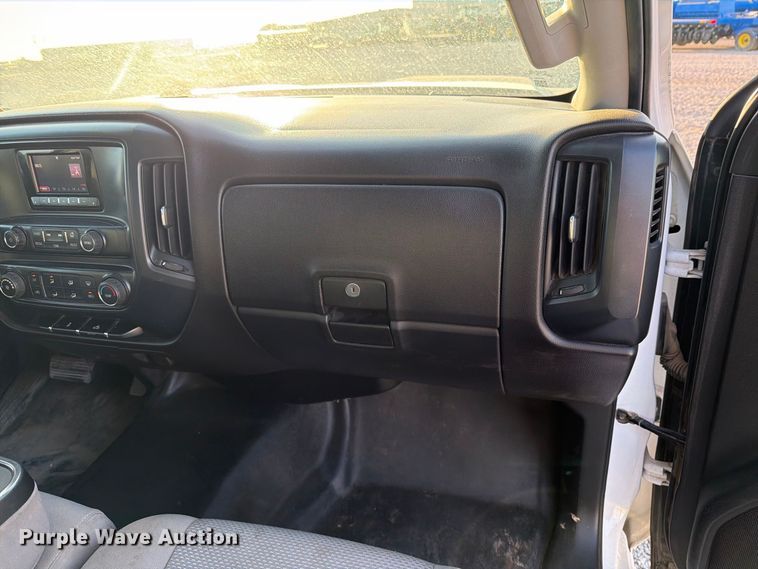 image for item DV8645 2014 GMC Sierra 1500 pickup truck