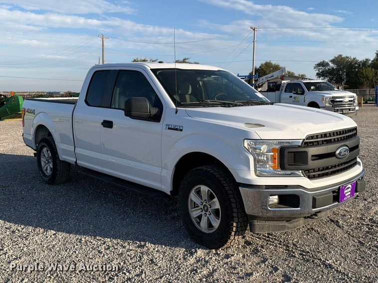 image for item DV8646 2018 Ford F150 Ext. Cab pickup truck