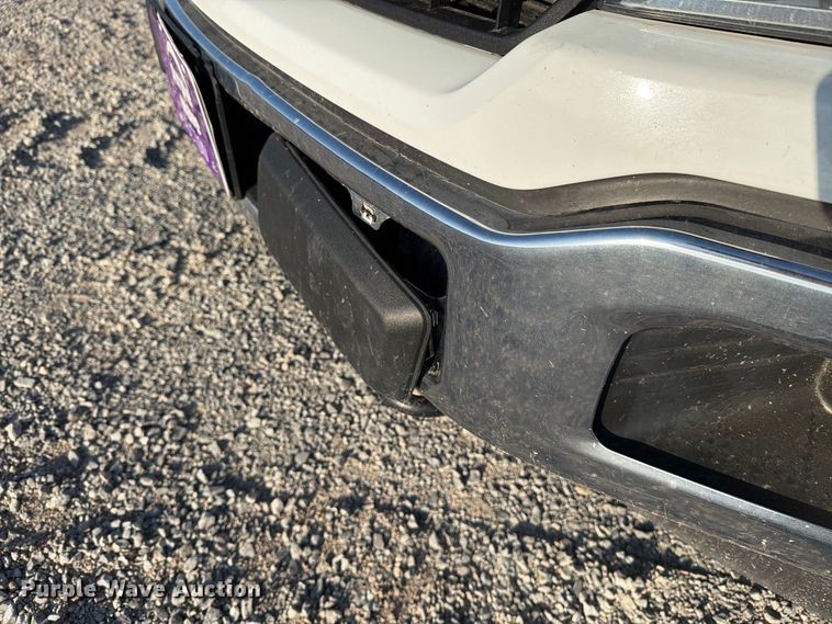 image for item DV8646 2018 Ford F150 Ext. Cab pickup truck