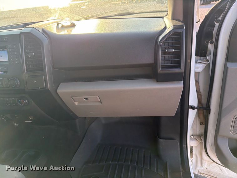 image for item DV8646 2018 Ford F150 Ext. Cab pickup truck