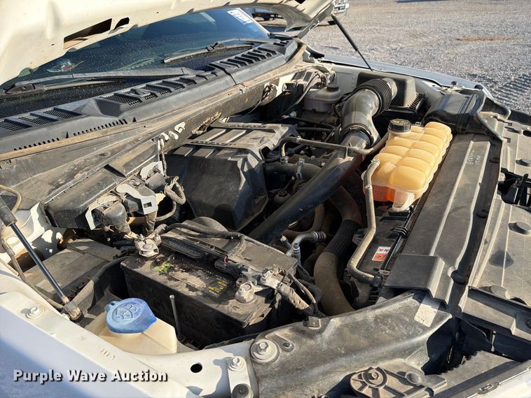image for item DV8646 2018 Ford F150 Ext. Cab pickup truck