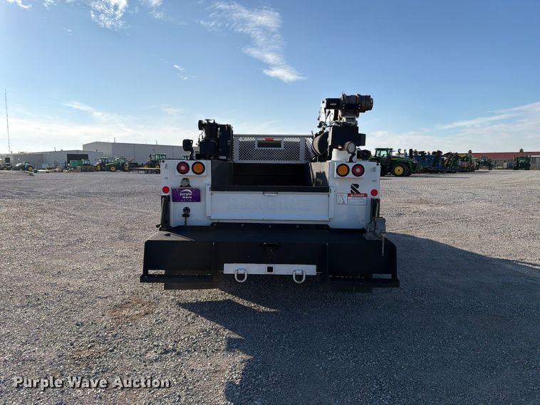 image for item DV8647 2022 Ford F350 Super Duty Ext. Cab utility / service truck