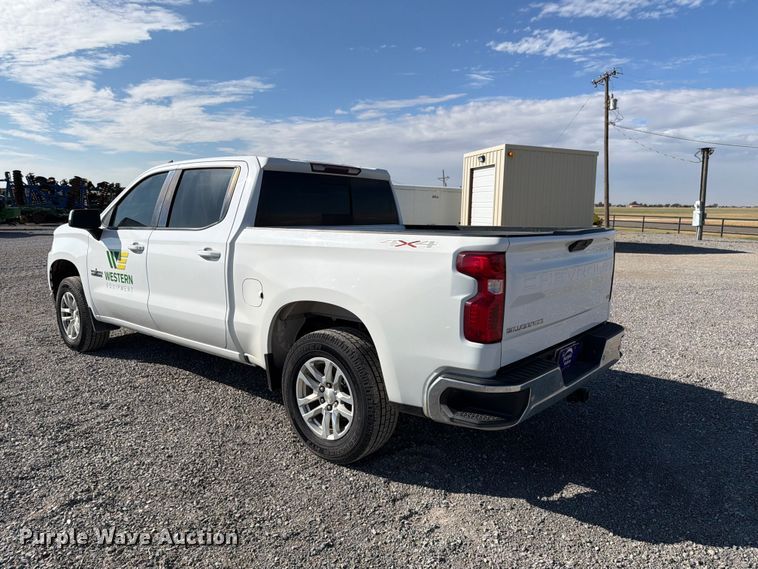 image for item DV8648 2020 Chevrolet Silverado 1500 Crew Cab pickup truck