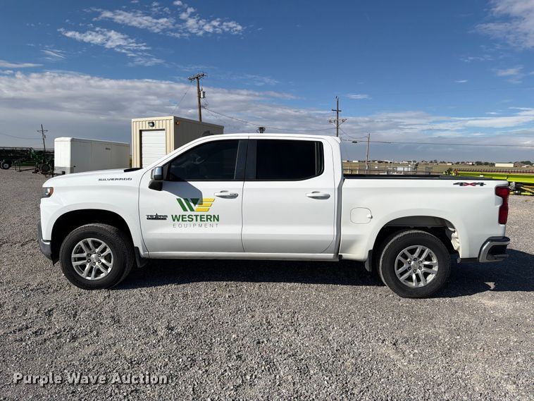 image for item DV8648 2020 Chevrolet Silverado 1500 Crew Cab pickup truck