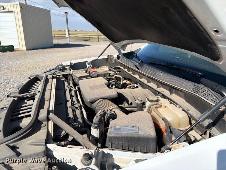 image for item DV8648 2020 Chevrolet Silverado 1500 Crew Cab pickup truck