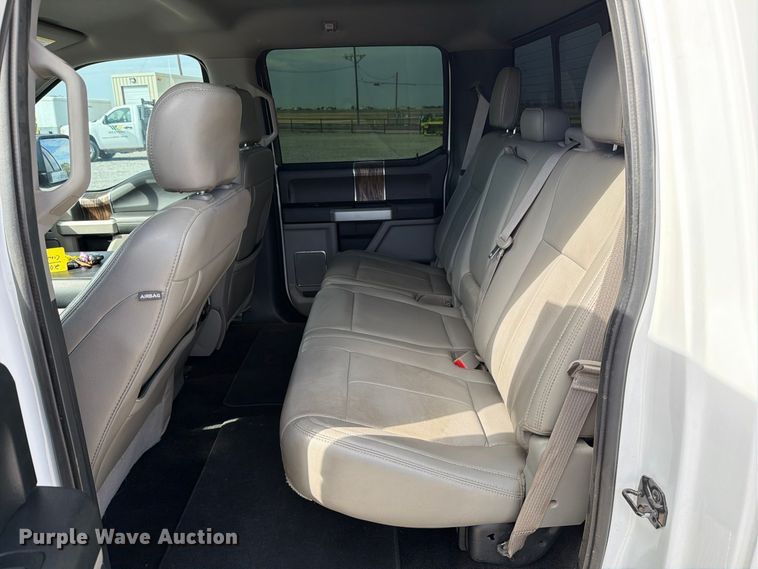 image for item DV8650 2018 Ford F150 Crew Cab pickup truck