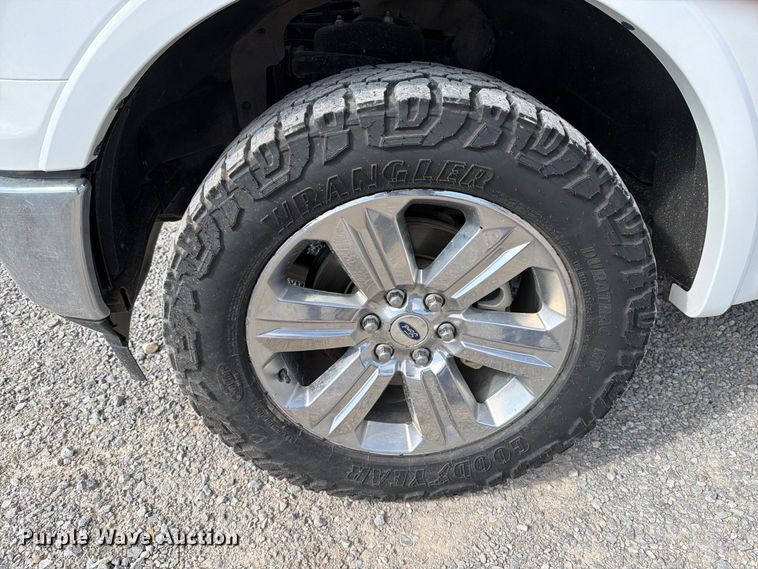 image for item DV8650 2018 Ford F150 Crew Cab pickup truck