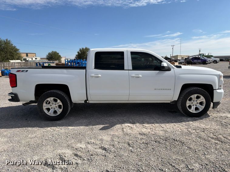 image for item DV8651 2016 Chevrolet Silverado 1500 Crew Cab pickup truck