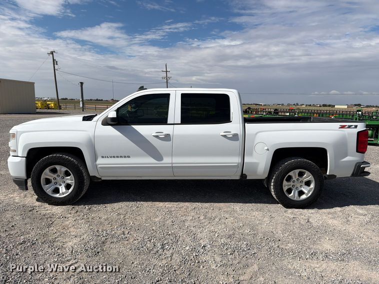 image for item DV8651 2016 Chevrolet Silverado 1500 Crew Cab pickup truck